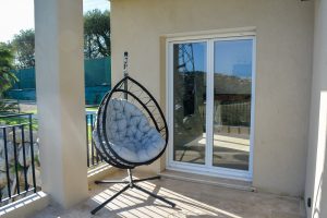 Coin repos cocooning